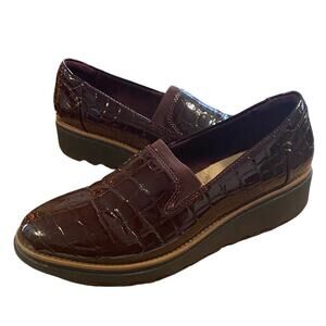 Clarks Sharon Dolly Womens Slip On Loafer 5.5 Burgundy Red Patent Leather
